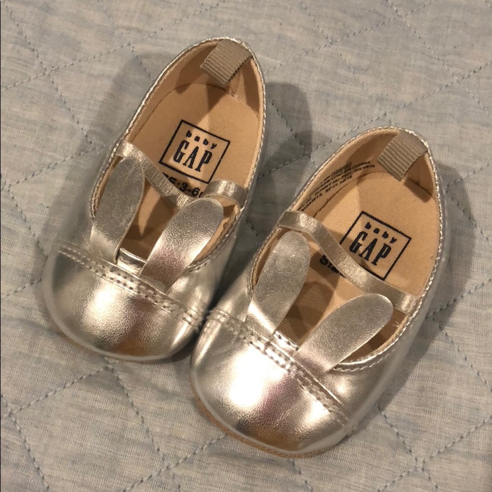 Baby Gap Silver Bunny Ballet Crib Shoes